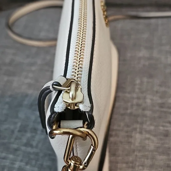 Tory Burch - Picture 4 of 10